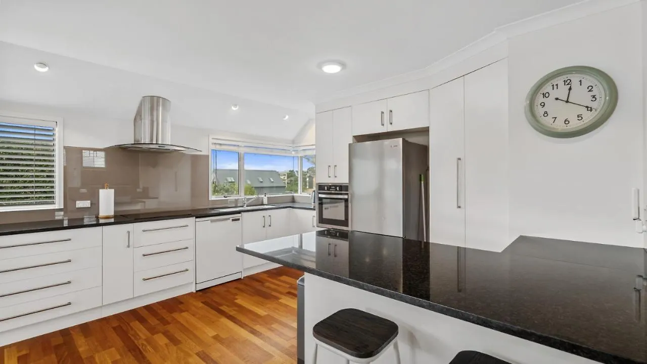 Oceanbeach Road - Mount Maunganui Beach House Villa 0*,  New Zealand