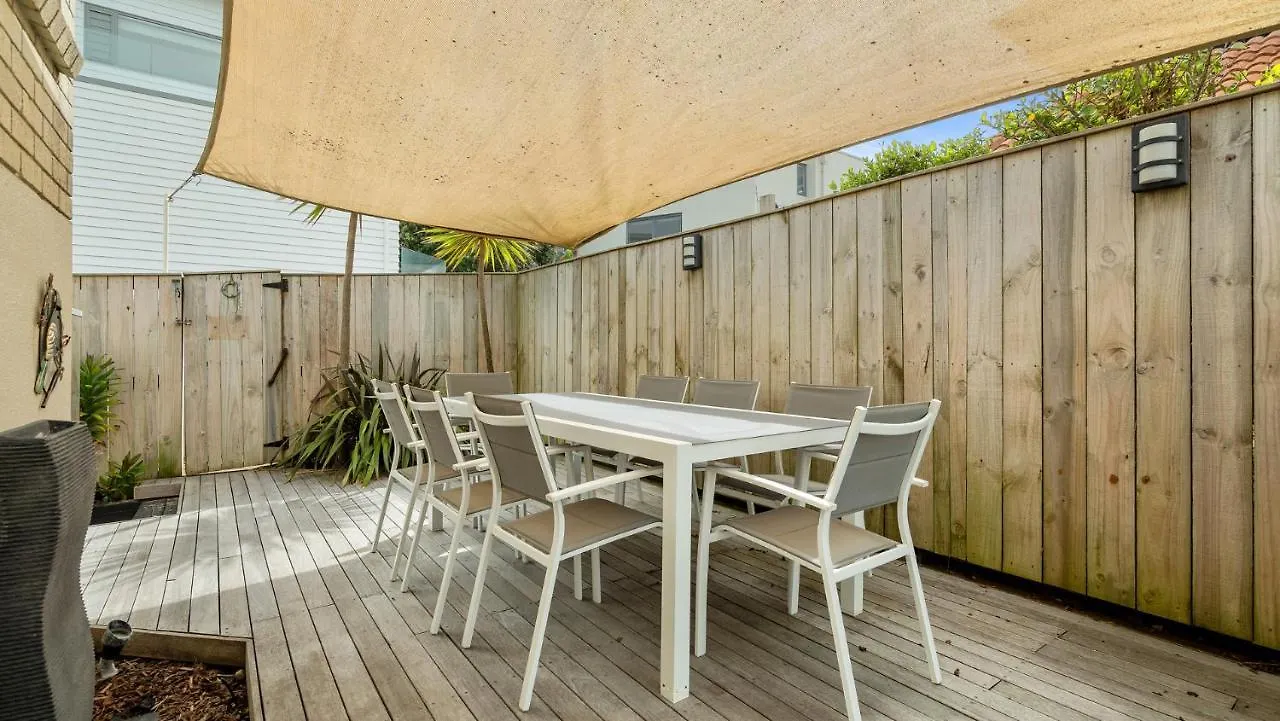 Holiday home Oceanbeach Road - Mount Maunganui Beach House Villa New Zealand